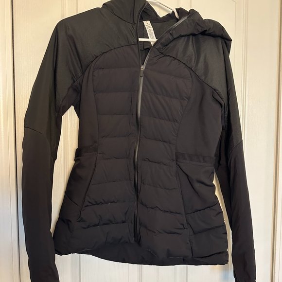 Lululemon Down For A Run Jacket - Picture 1 of 6
